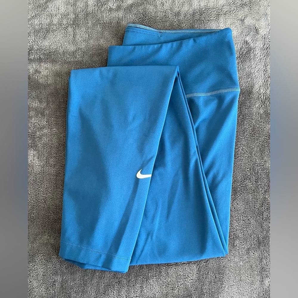 Blue Nike Leggings